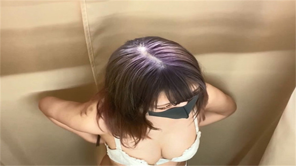  美女脱脱小游戏_同妻共夫-快影AV